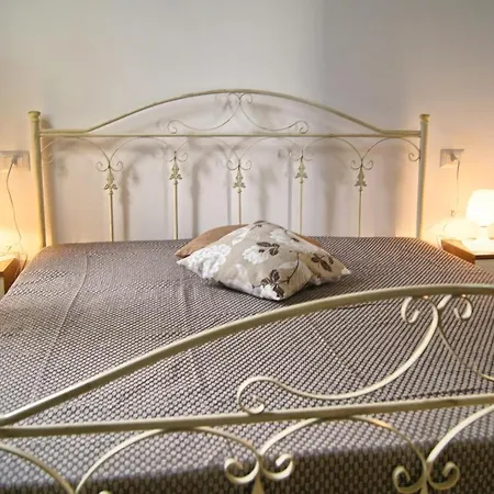 Дом отдыха Attico Baia *